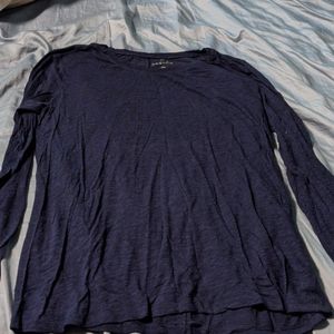 Long sleeve t-shirt thinner fabric.